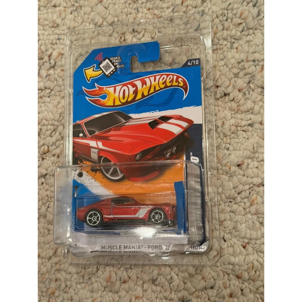 Hot Wheels 67 Shelby GT-500‎ Muscle Mania 12 Red 1:64 Diecast Car New Sealed